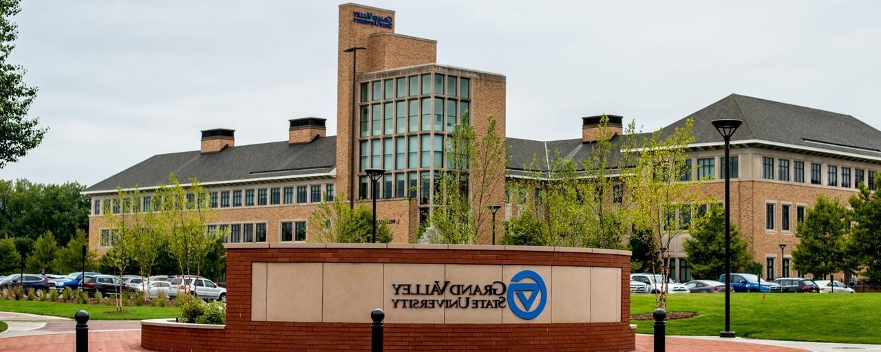 GVSU sign in front of Seidman